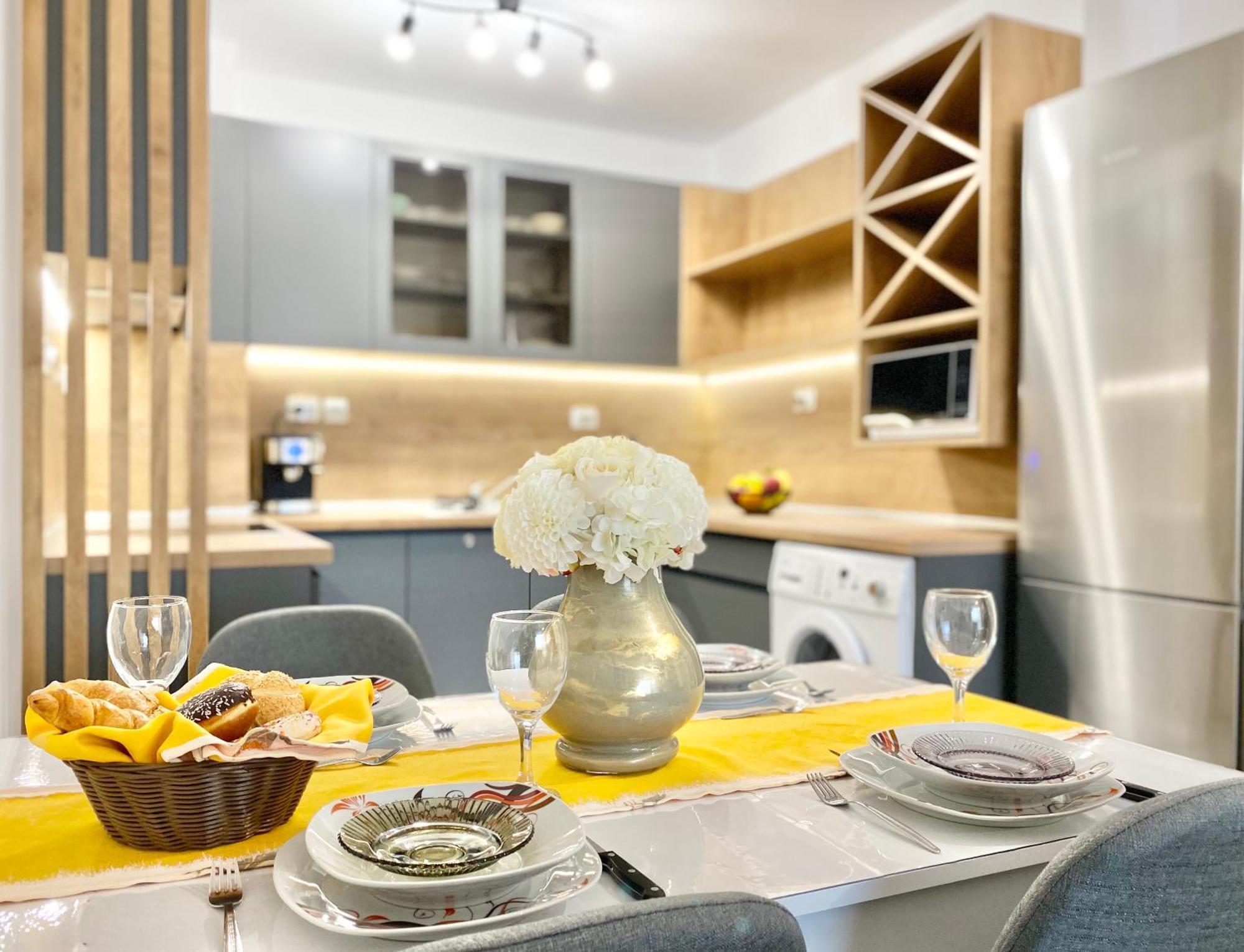 Art Apartment For 4 People Free Parking & Wifi Stara Zagora Exterior foto