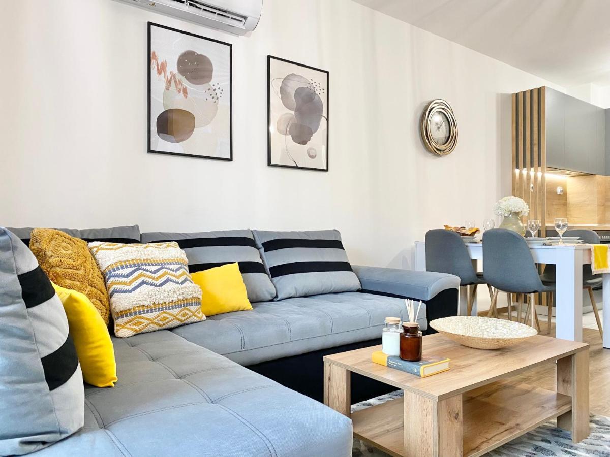 Art Apartment For 4 People Free Parking & Wifi Stara Zagora Exterior foto